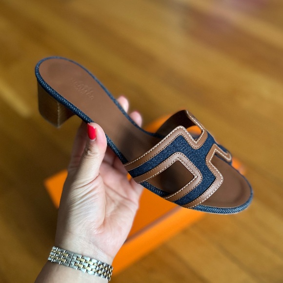 Hermes Oasis Bleu Brut / Gold - Picture 1 of 5
